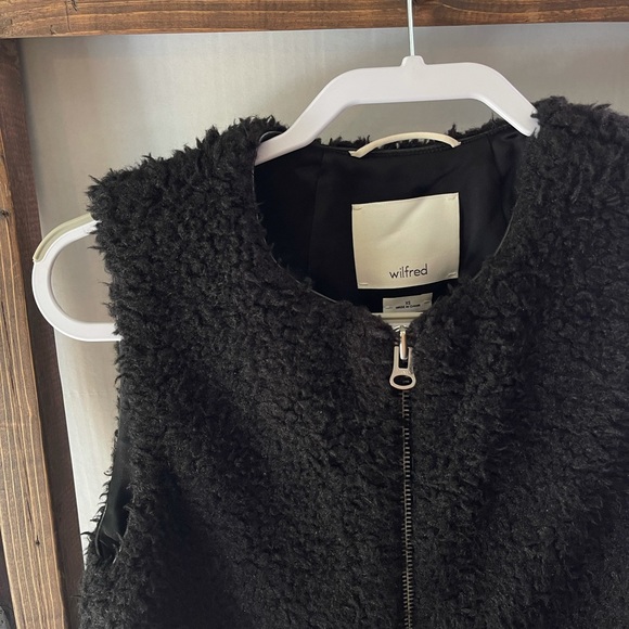 Wilfred Oversized Faux Fur Teddy Vest - Picture 7 of 7